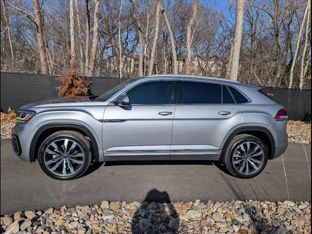 2022 Volkswagen Atlas Cross Sport 3.6L V6 SEL Premium R-Line 2022 Volkswagen Atlas Cross Sport 3.6L V6 SEL Premium R-Line