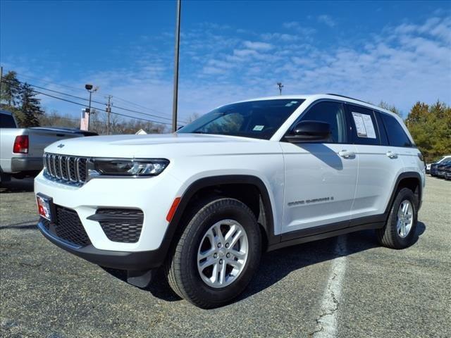 2023 Jeep Grand Cherokee Laredo 4x4