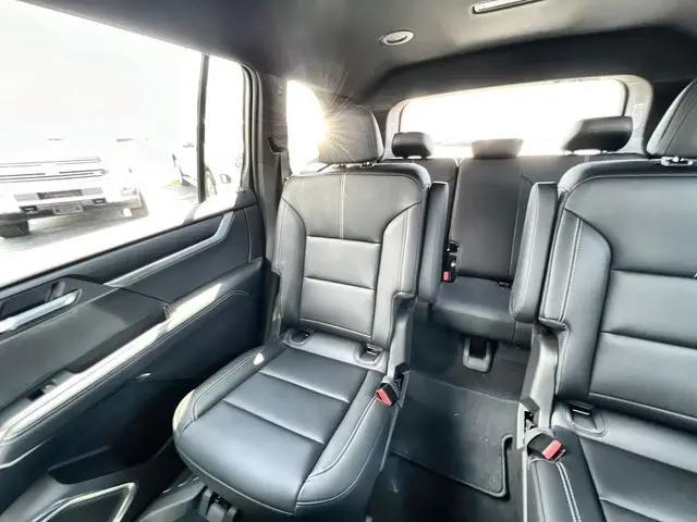 2025 GMC Acadia AWD Elevation