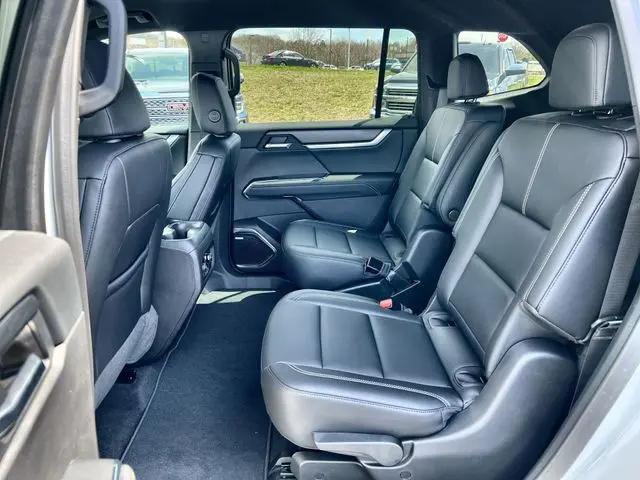 2025 GMC Acadia AWD Elevation