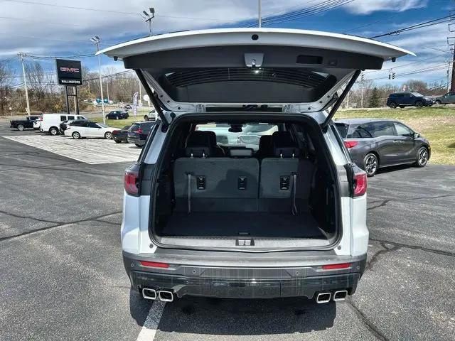 2025 GMC Acadia AWD Elevation
