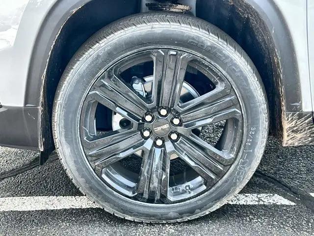 2025 GMC Acadia AWD Elevation