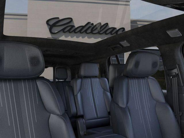 2025 Cadillac Escalade Luxury 2