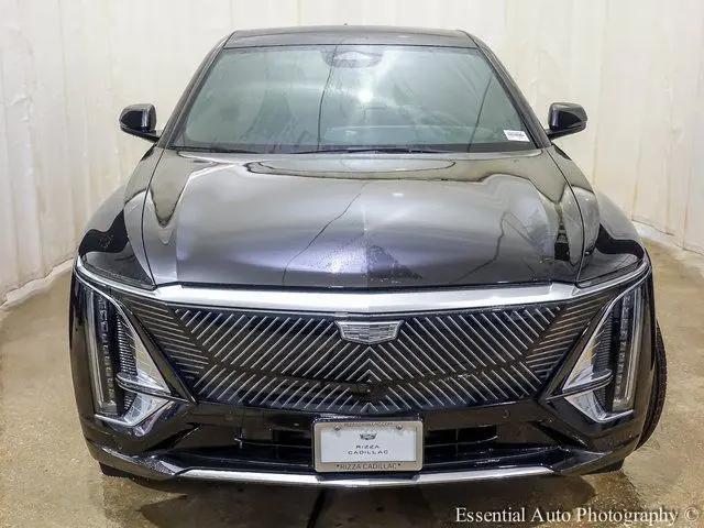 2025 Cadillac iQ Luxury w/1SD