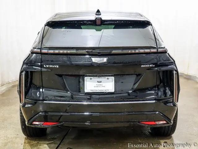 2025 Cadillac iQ Luxury w/1SD