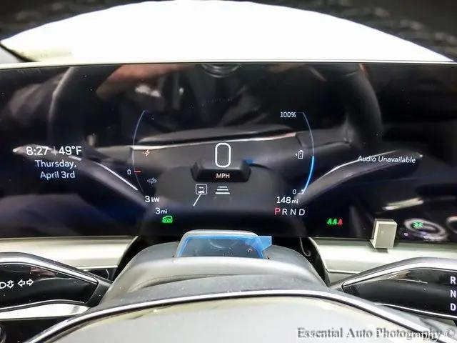 2025 Cadillac iQ Luxury w/1SD