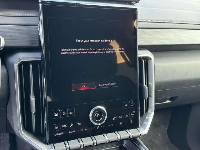 2025 GMC Acadia AWD Elevation