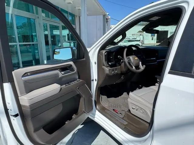 2025 Chevrolet Silverado 1500 4WD Double Cab Standard Bed LT