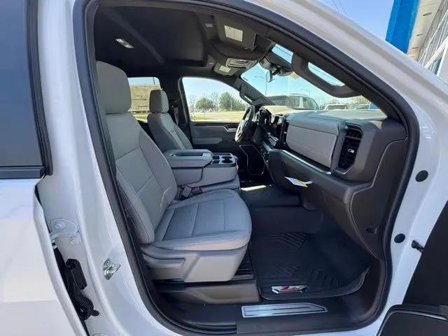 2025 Chevrolet Silverado 1500 4WD Double Cab Standard Bed LT