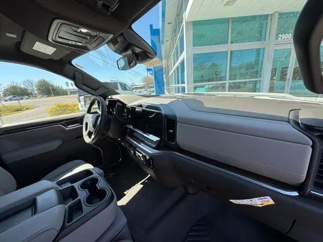 2025 Chevrolet Silverado 1500 4WD Double Cab Standard Bed LT