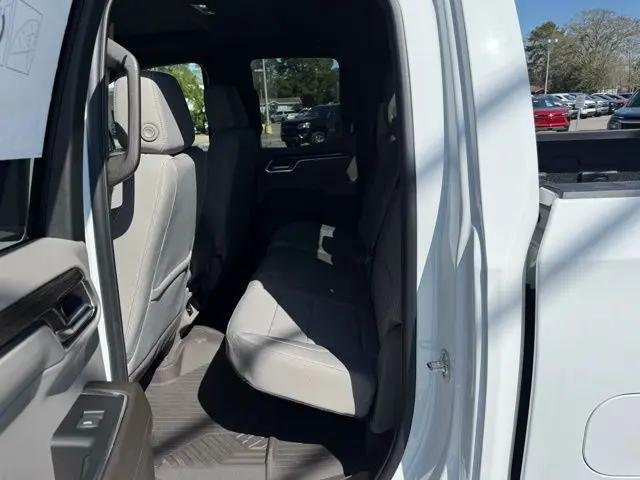2025 Chevrolet Silverado 1500 4WD Double Cab Standard Bed LT