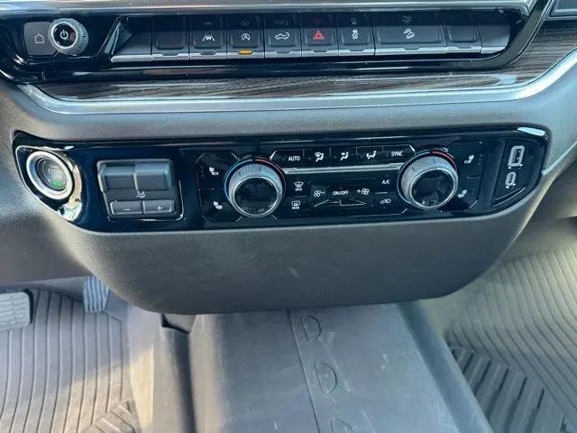 2025 Chevrolet Silverado 1500 4WD Double Cab Standard Bed LT