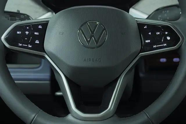 2025 Volkswagen ID. Buzz Pro S