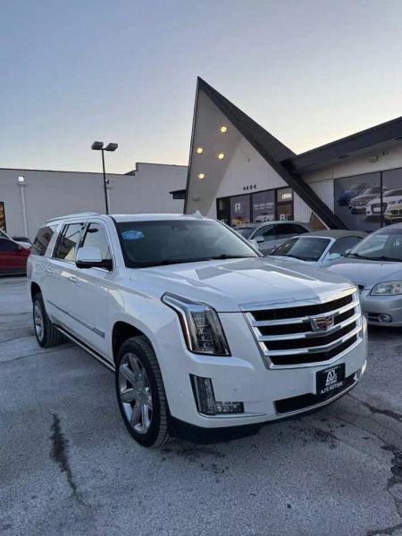 2018 Cadillac Escalade ESV Premium Luxury
