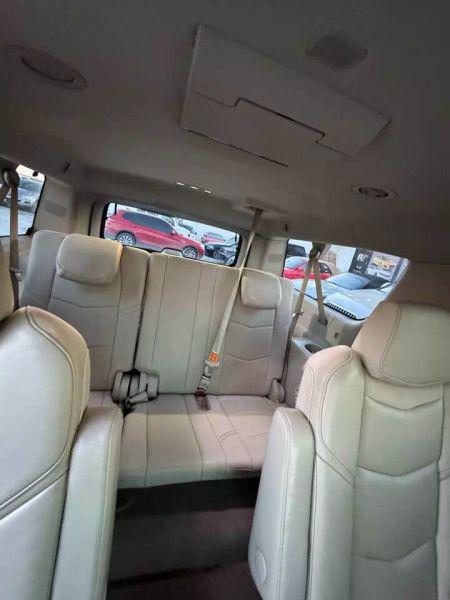 2018 Cadillac Escalade ESV Premium Luxury