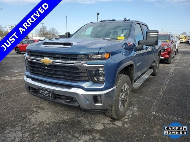 2024 Chevrolet Silverado 2500HD 4WD Crew Cab Standard Bed LT