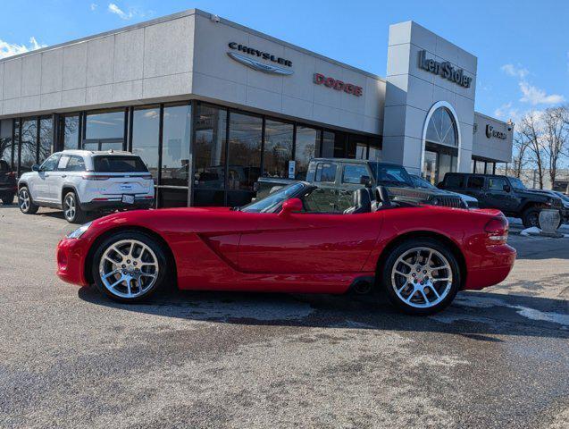 2003 Dodge Viper SRT10