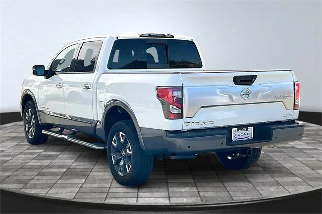 2021 Nissan TITAN Crew Cab Platinum Reserve 4x4