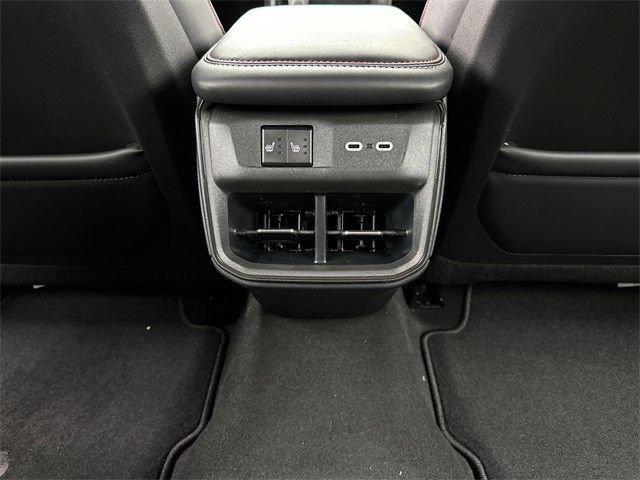 2025 Dodge Charger Daytona Scat Pack AWD
