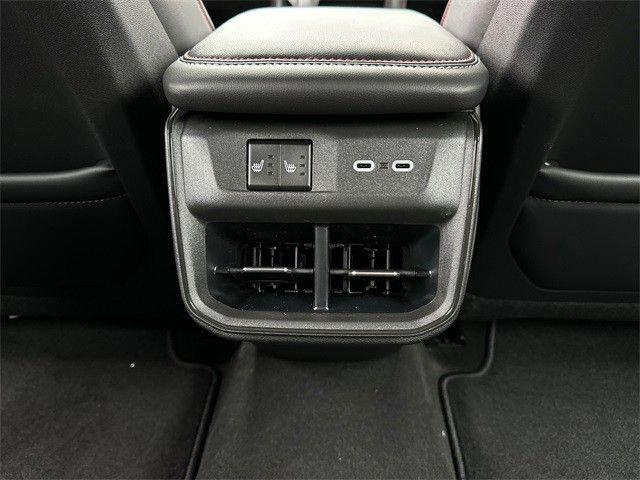 2025 Dodge Charger Daytona Scat Pack AWD