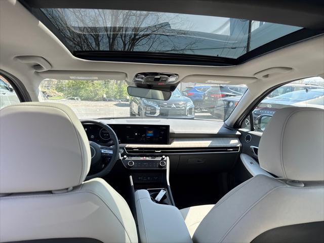 2025 Hyundai Sonata Hybrid Limited