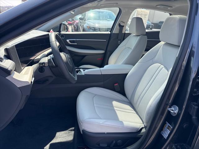 2025 Hyundai Sonata Hybrid Limited