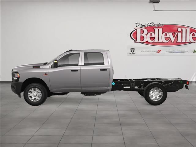 2024 RAM Ram 3500 Chassis Cab RAM 3500 TRADESMAN CREW CAB CHASSIS 4X2 60 CA