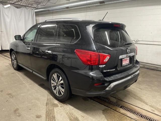 2018 Nissan Pathfinder SL