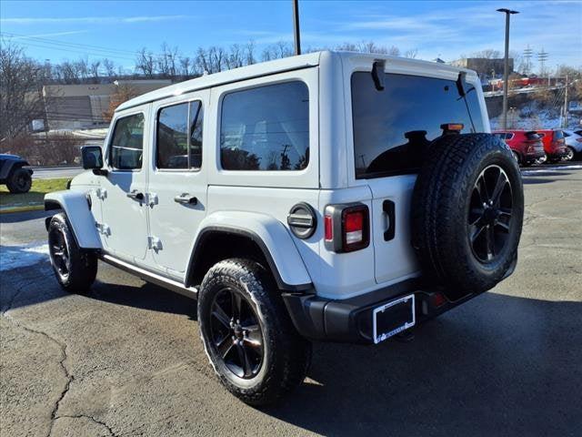 2021 Jeep Wrangler Unlimited Sahara Altitude 4x4