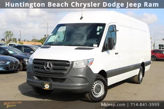 2022 Mercedes-Benz Sprinter 3500XD High Roof V6