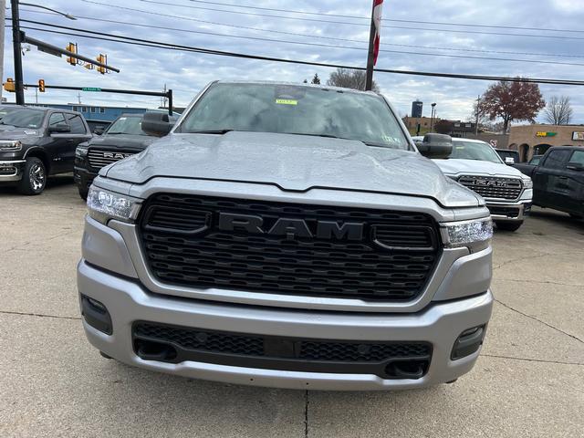 2025 RAM Ram 1500 RAM 1500 TRADESMAN CREW CAB 4X4 57 BOX 2025 RAM Ram 1500 RAM 1500 TRADESMAN CREW CAB 4X4 57 BOX
