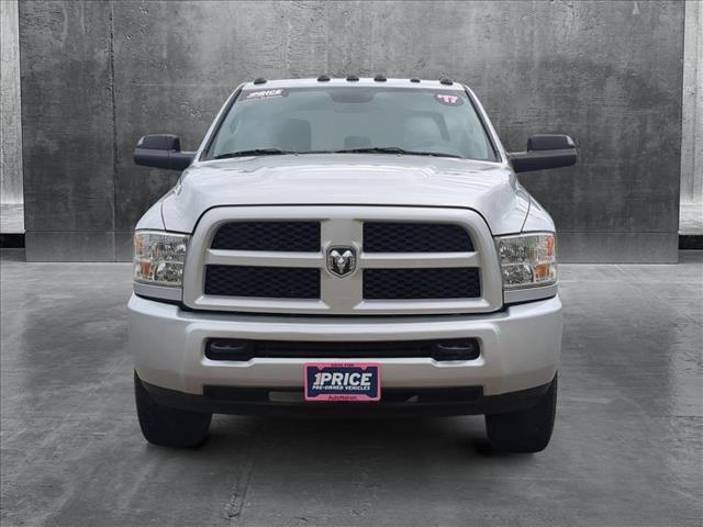 2017 RAM 3500 Tradesman Crew Cab 4x4 64 Box