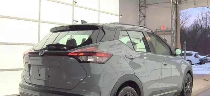 2021 Nissan Kicks SR Xtronic CVT