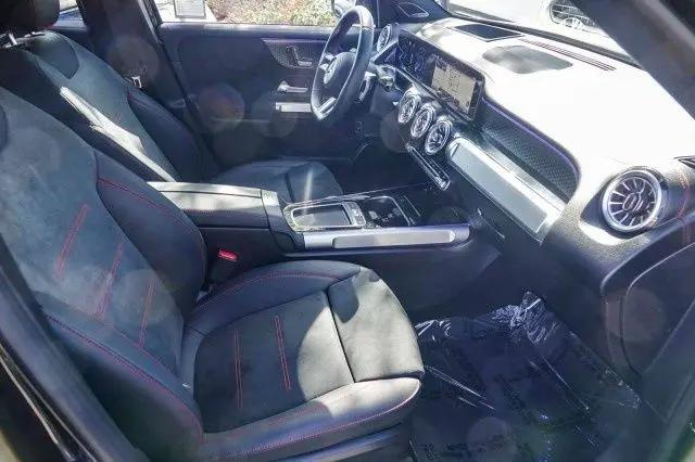 2024 Mercedes-Benz EQB 300 4MATIC