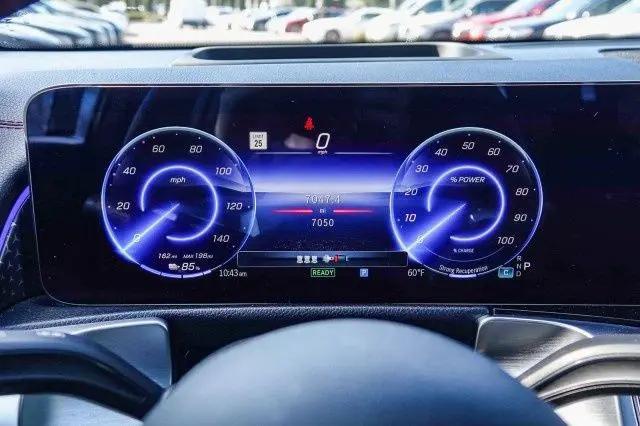 2024 Mercedes-Benz EQB 300 4MATIC