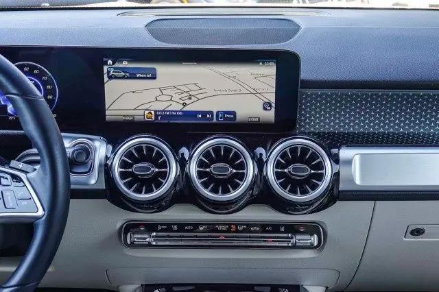 2024 Mercedes-Benz EQB 300 4MATIC