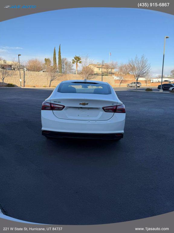 2022 Chevrolet Malibu FWD LT