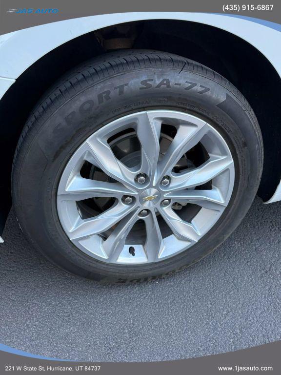 2022 Chevrolet Malibu FWD LT