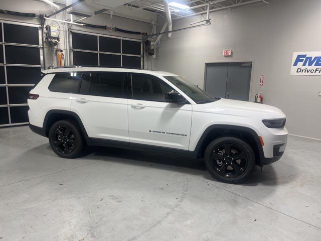 2025 Jeep Grand Cherokee GRAND CHEROKEE L ALTITUDE X 4X2