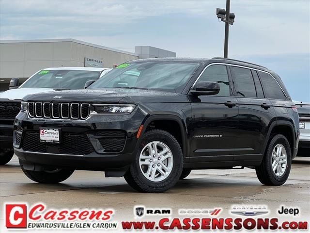 2025 Jeep Grand Cherokee GRAND CHEROKEE LAREDO 4X4