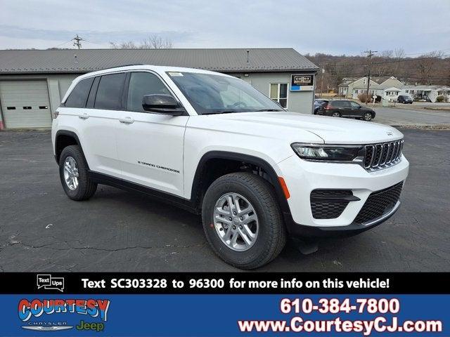 2025 Jeep Grand Cherokee GRAND CHEROKEE LAREDO 4X4