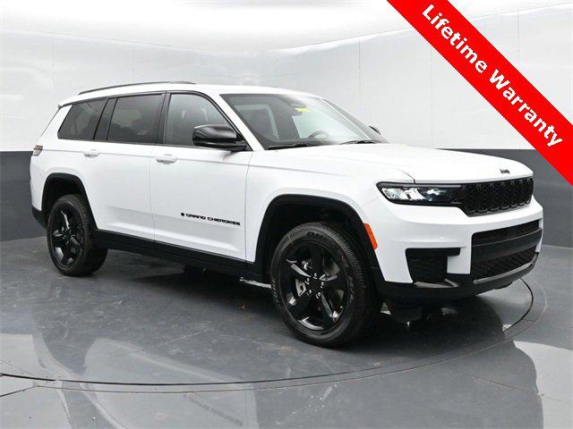 2025 Jeep Grand Cherokee GRAND CHEROKEE L ALTITUDE X 4X2