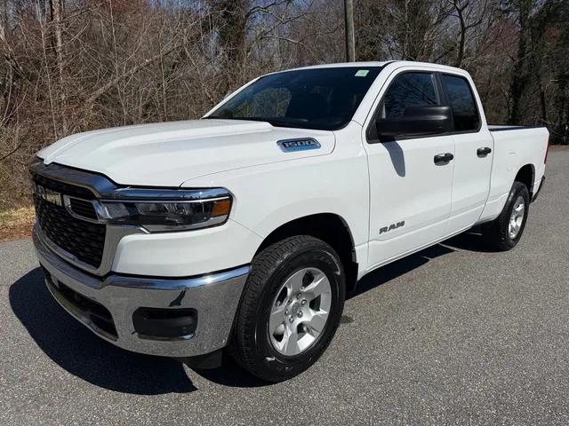 2025 RAM Ram 1500 RAM 1500 TRADESMAN QUAD CAB 4X4 64 BOX