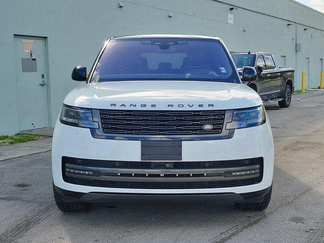 2023 Land Rover Range Rover P530 SE