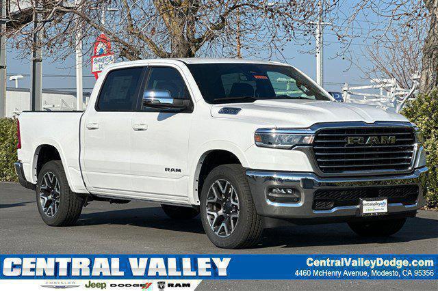 2025 RAM Ram 1500 RAM 1500 LARAMIE CREW CAB 4X4 57 BOX