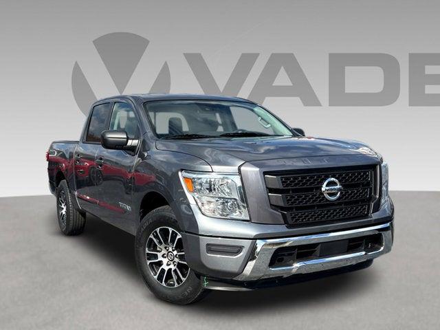 2022 Nissan TITAN Crew Cab SV 4x2