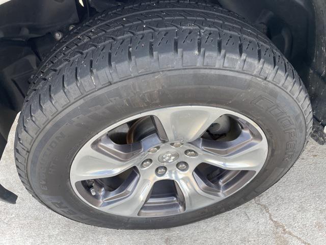 2022 RAM 1500 Laramie Crew Cab 4x4 57 Box 2022 RAM 1500 Laramie Crew Cab 4x4 57 Box