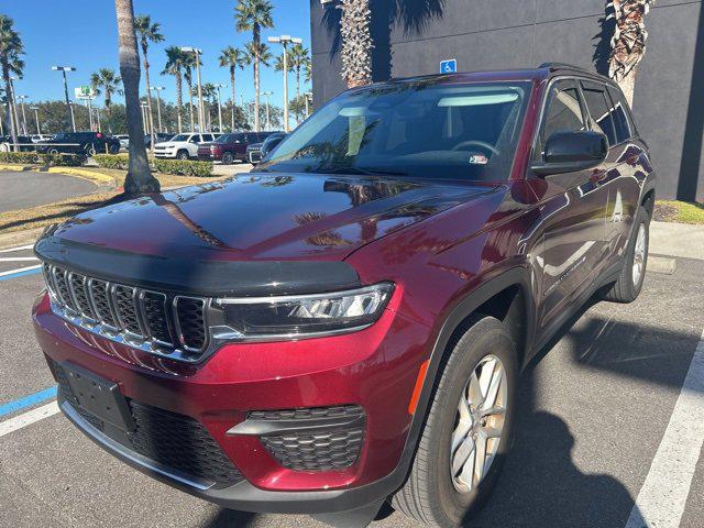 2023 Jeep Grand Cherokee Laredo 4x4