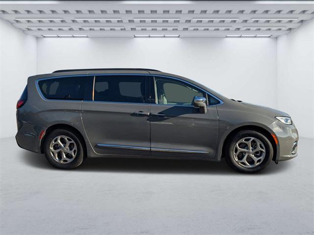 2022 Chrysler Pacifica Limited