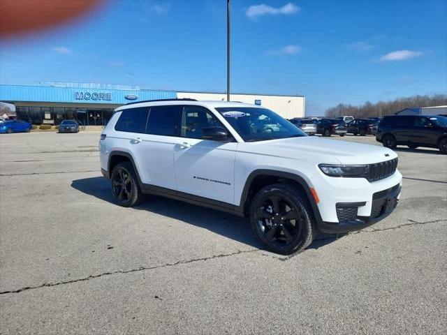 2023 Jeep Grand Cherokee L Altitude 4x4